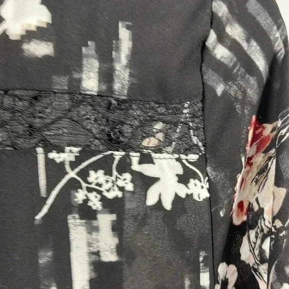 White House Black Market Floral Blouse Size 2 Black Long Sleeve Chiffon Top - Picture 5 of 7